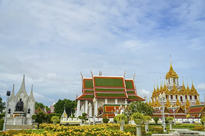 Framed Print : Wat Rachanadaramu Rohapurasato (Bangkok) Framed Print : Wat Rachanadaramu Rohapurasato (Bangkok)