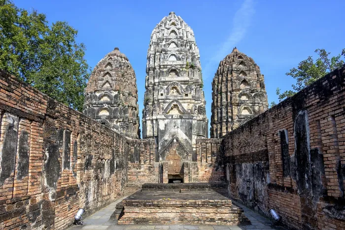 Framed Print : Wat Si Sawai in the Sukhothai Historical Park