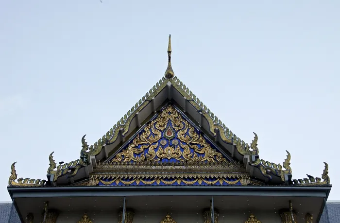 Framed Print : Wat Sothon Wararam Woravihan, Buddhist temple complex Framed Print : Wat Sothon Wararam Woravihan, Buddhist temple complex