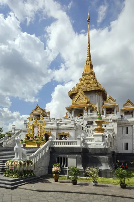 Framed Print : Wat Traimit, Phra Maha Mondop, temple Framed Print : Wat Traimit, Phra Maha Mondop, temple