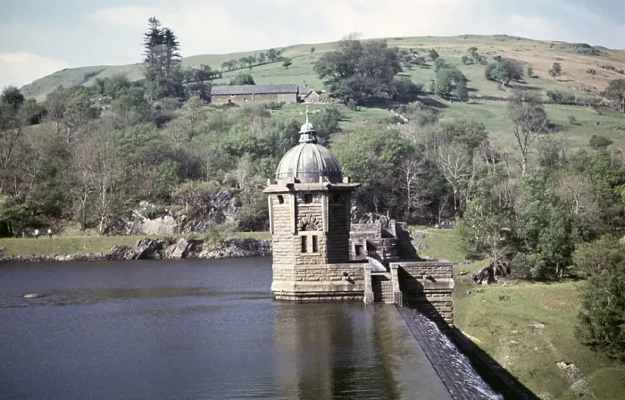 Framed Print : Water flowing over the dam wall from the reservoir, Pen y Garreg, Elan Valley, Rhayader, Powys, Wales, UK 1959