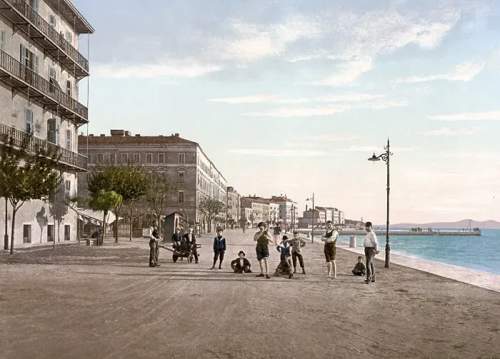 Framed Print : Water front of Zara, now Zadar, Dalmatia, Austro-Hungary, Austro-Hungarian Empire, Austrian-Hungarian Monarchy, today Croatia, Historical, around 1900, digitally restored reproduction from a 19th century original Water front of Zara, now Zadar