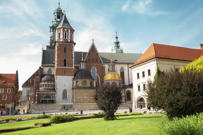 Framed Print : Wawel castle Wawel cathedral in Krakow