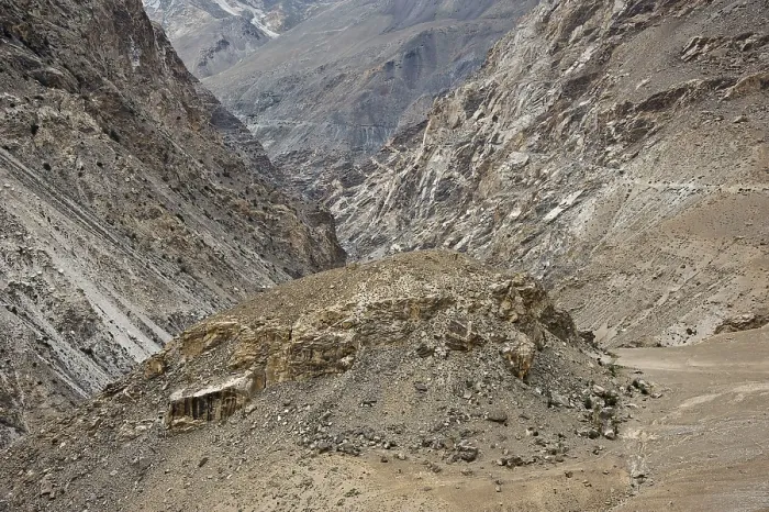 Framed Print : Way to nako, himachal pradesh, india, asia