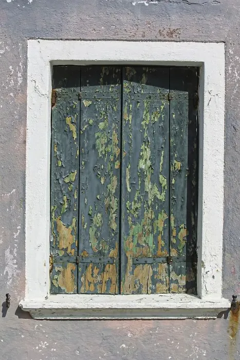 Framed Print : Weathered shutter, Burano, Venice