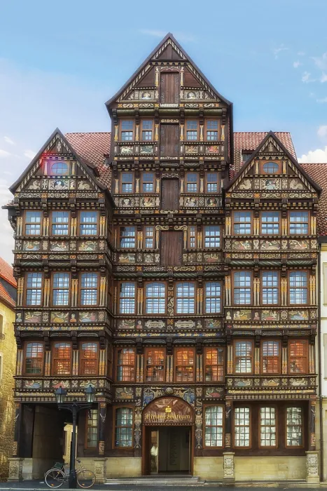 Framed Print : Wedekind House, Hildesheim, Lower Saxony, Germany Framed Print : Wedekind House, Hildesheim, Lower Saxony, Germany
