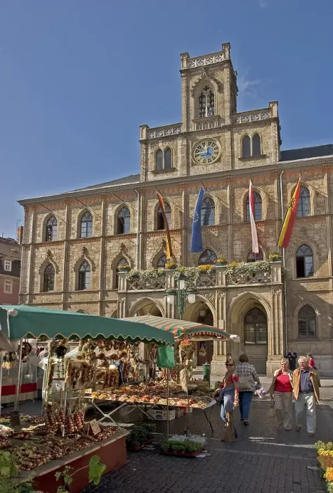 Framed Print : Weekly market, town hall, Weimar Framed Print : Weekly market, town hall, Weimar