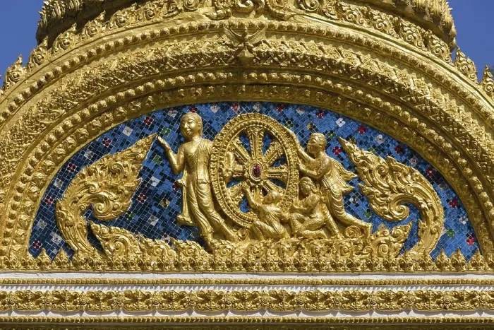 Framed Print : Wheel of Life, Wat Phra Chao Tai Yai Ong Tue temple