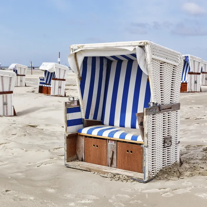 Framed Print : Empty white beach chairs, Sankt Peter-Ording Framed Print : Empty white beach chairs, Sankt Peter-Ording