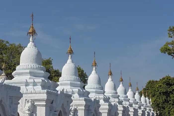 Framed Print : White kyauk gu cave stupas at Kuthodaw Pagoda