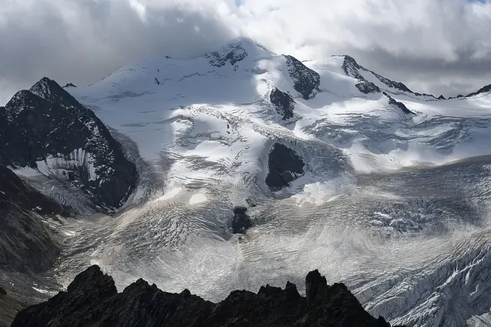 Framed Print : Wildspitze with Taschachferner