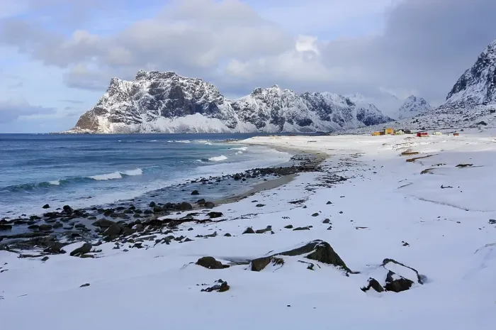 Framed Print : Winter landscape, Utakleiv Beach