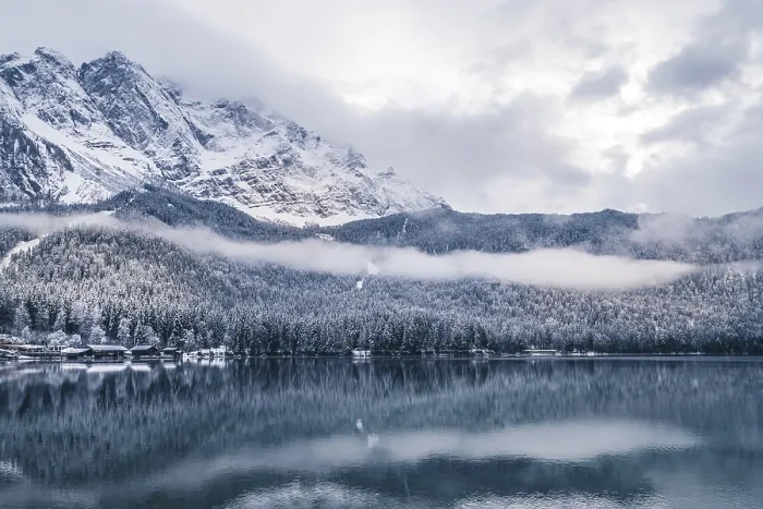 Framed Print : Winter scene at German Eibsee at Zugspitze