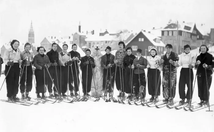 Framed Print : Winter sports, skiers with polar bear
