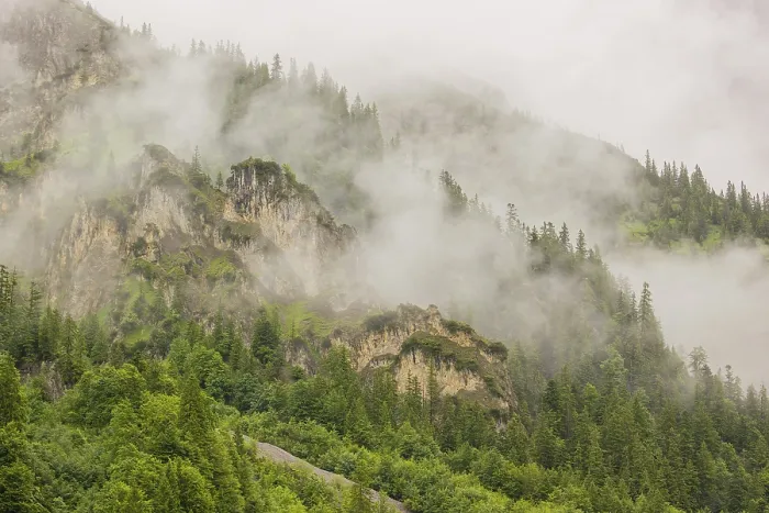 Framed Print : Wisps of mist cover the Karwendel mountains in the Grosser Ahornboden nature reserve