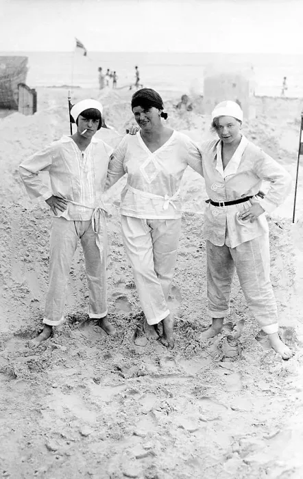 Framed Print : Three Women in Summer Suit on the Beach