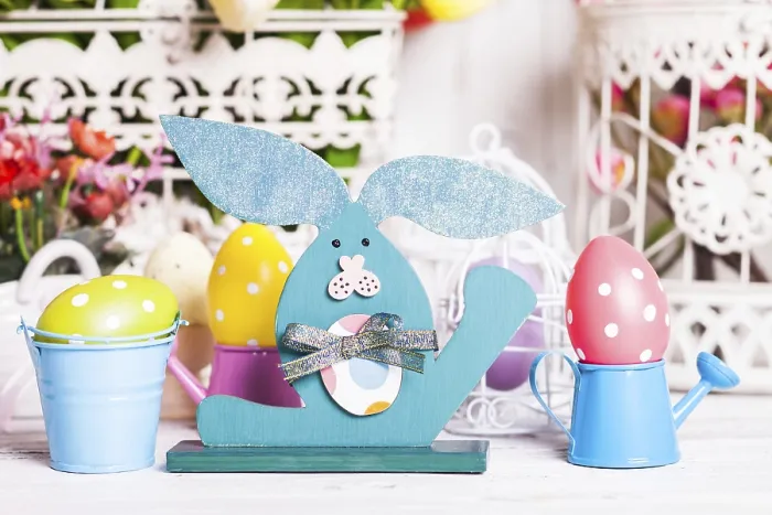 Framed Print : Wooden bunny - Easter decoration on the table
