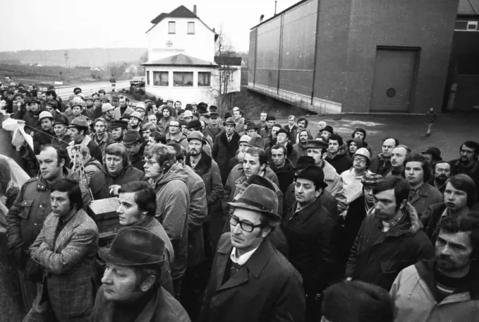 Framed Print : The workers defended themselves against the threat of closure of their Stuebbe-Demag factory by occupying their