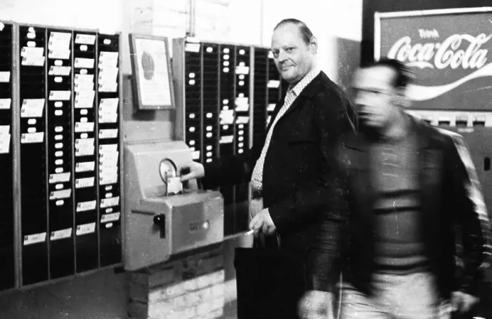 Framed Print : Workers and employees at the time clock of the Pohlschroeder company in Dortmund