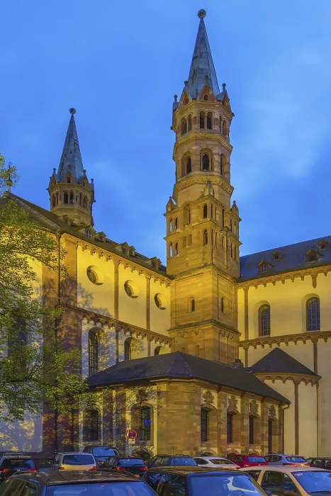 Framed Print : Wurzburg Cathedral is a Roman Catholic cathedral in Wurzburg in Bavaria Framed Print : Wurzburg Cathedral is a Roman Catholic cathedral in Wurzburg in Bavaria