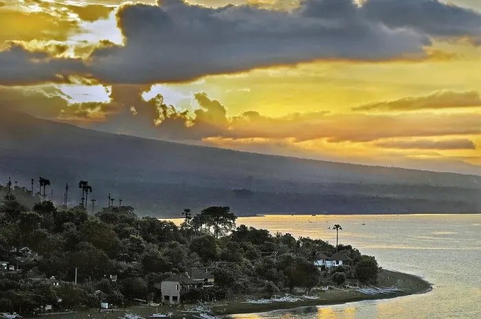 Framed Print : Yellow sky at sunset, Amed, Bali, Indonesia, Asia Framed Print : Yellow sky at sunset, Amed, Bali, Indonesia, Asia