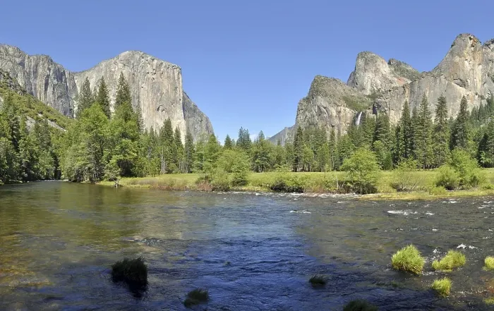 Framed Print : Yosemite Valley and El Capitan Framed Print : Yosemite Valley and El Capitan