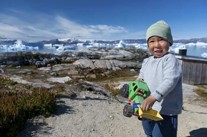 Framed Print : Young Inuit boy, Inuit settlement of Tiniteqilaaq