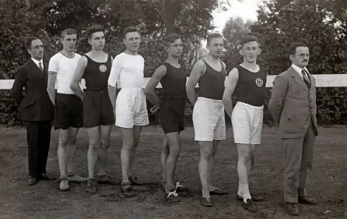 Framed Print : Six young sportsmen and women with coach Framed Print : Six young sportsmen and women with coach