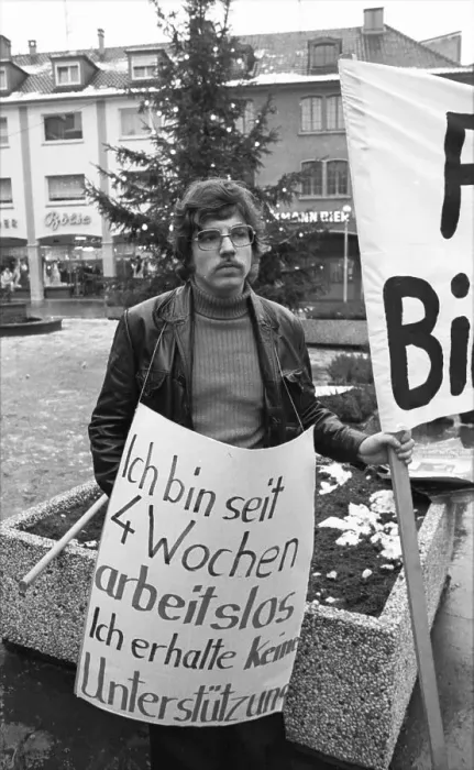 Framed Print : Young unemployed people demonstrated against unemployment and apprenticeship cuts in Solingen