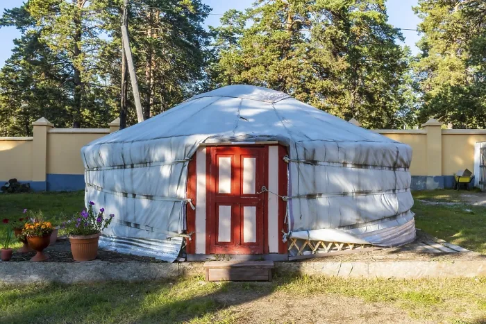 Framed Print : Yurt, Chita Buddhist Temple, Chita