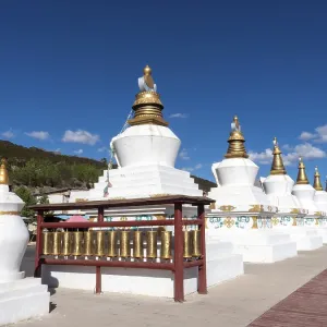 The 13 White Stupas of Deqin, Pagodas in the Highlands of Eastern Tibet The 13 White Stupas of Deqin, Pagodas in the Highlands of Eastern Tibet