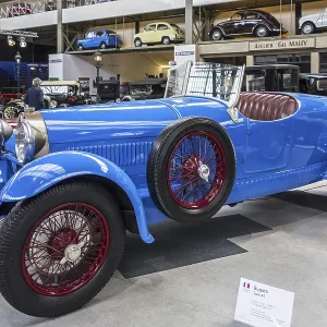 1927 Bugatti Type 44, French 8-cylinder line classic automobile