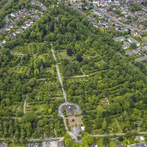 Aerial view, Duisburg-West, cemetery Trompet and church Reha