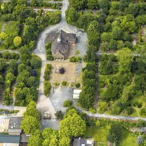 Aerial view, Duisburg-West, cemetery Trompet and church Reha