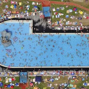 Aerial view, swimming pool, Geesthacht Aerial view, swimming pool, Geesthacht