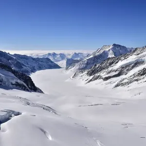 Aletsch glacier with snow, view from the Jungfraujoch Aletsch glacier with snow, view from the Jungfraujoch