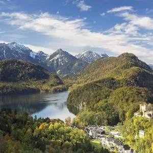 Alpsee lake with Schloss Hohenschwangau Castle in autumn Alpsee lake with Schloss Hohenschwangau Castle in autumn
