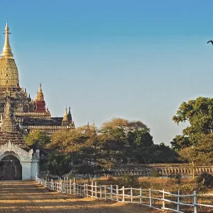 Ananda temple, Pagan, Bagan, Burma, Myanmar, 1999