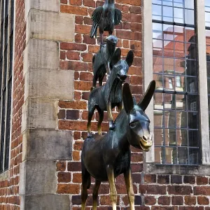 artist Gerhard Marcks, Bremen Town Musicians artist Gerhard Marcks, Bremen Town Musicians