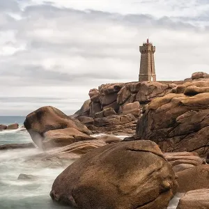 Atlantic coast in Brittany near Ploumanac?h