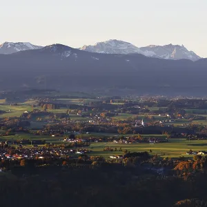 Autumnal view from Hohen PeiBenberg over Bobing Rottenbuch
