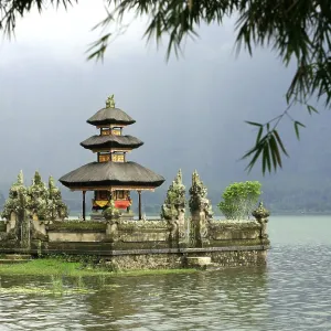 Bali water temple at bratan lake