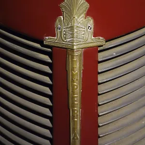 Belgian 1949 Imperia TA-8 hood ornament Belgian 1949 Imperia TA-8 hood ornament