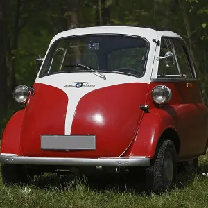 BMW Isetta, classic car BMW Isetta, classic car