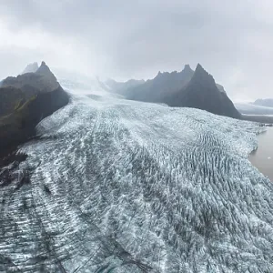 Vue panoramique impressionnante du parc national de Vatnajökull