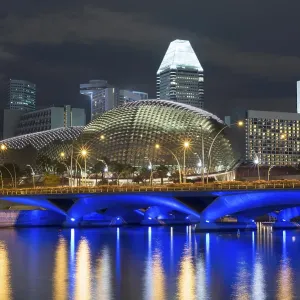 Bright scenic illumination on the embankment of Singapore river Bright scenic illumination on the embankment of Singapore river