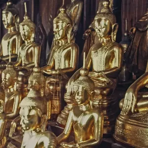 Buddha figures in Bagaya Kyaung Buddha figures in Bagaya Kyaung