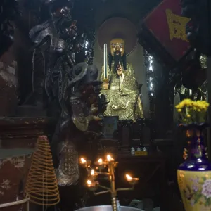 Buddha in Ho Chi Minh temple, Viernam