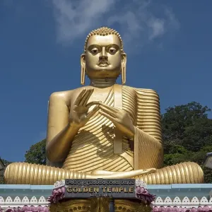 Buddha statue, Dambulla, Sri Lanka, Asia Buddha statue, Dambulla, Sri Lanka, Asia