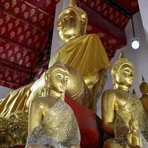 Buddha statues in Wat Arun, Temple of Dawn